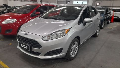 Ford Fiesta 1.6 S PLUS Sedan 2015