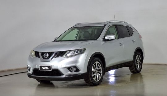 Nissan • X-Trail