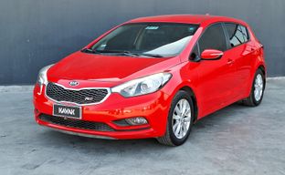 Kia • CERATO 5