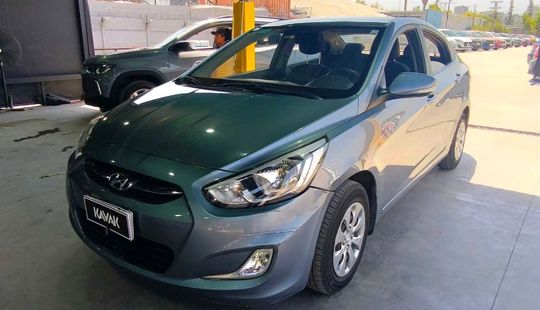 Hyundai • Accent