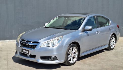 Subaru Legacy 2.5I LIMITED CVT 4D 4WD Sedan 2014