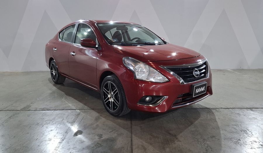 Nissan Versa 1.6 EXCLUSIVE TA AC Sedan 2016