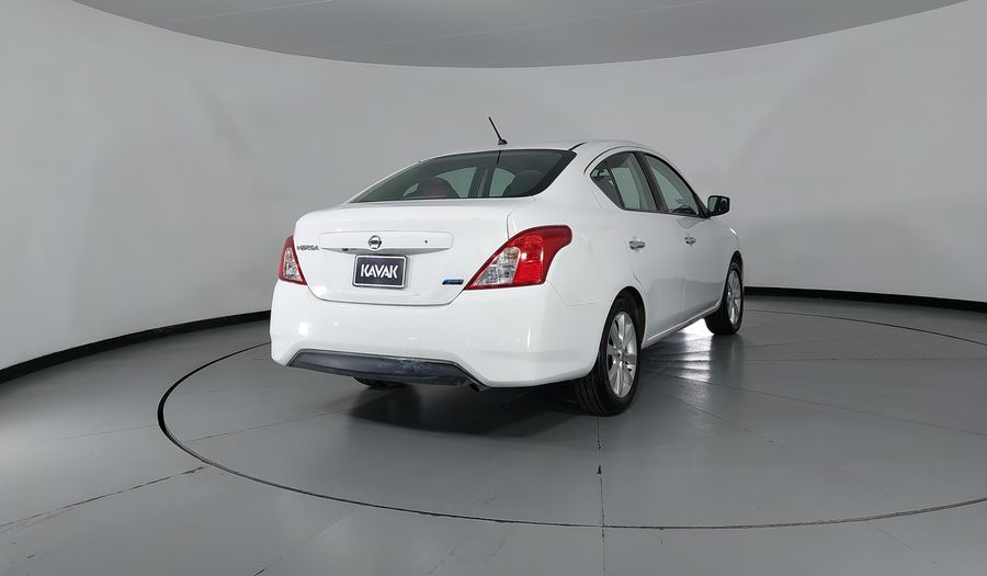 Nissan Versa 1.6 ADVANCE TA AC Sedan 2016