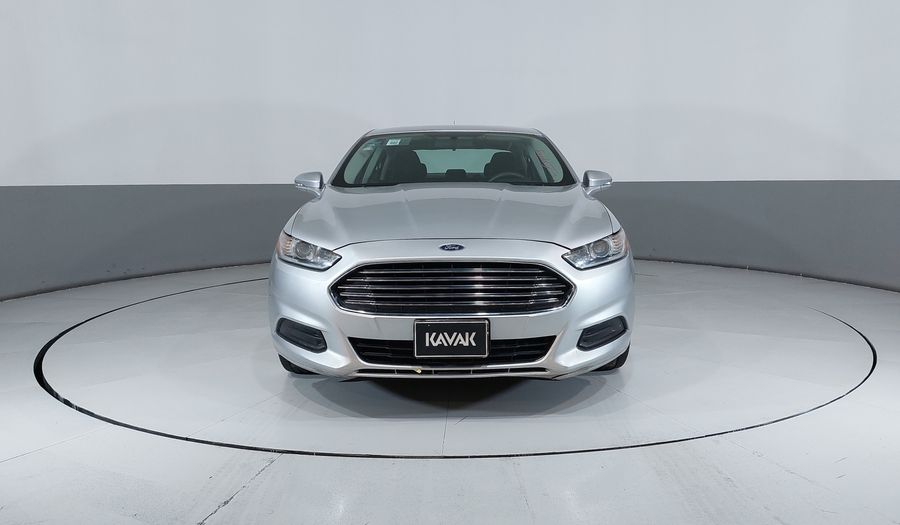 Ford Fusion 2.5 SE I4 NAV MR AT Sedan 2013