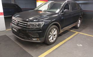 Volkswagen • Tiguan