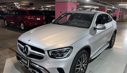 Mercedes Benz • Clase GLC