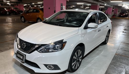 Nissan • Sentra