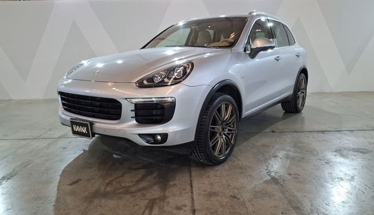 Porsche • Cayenne