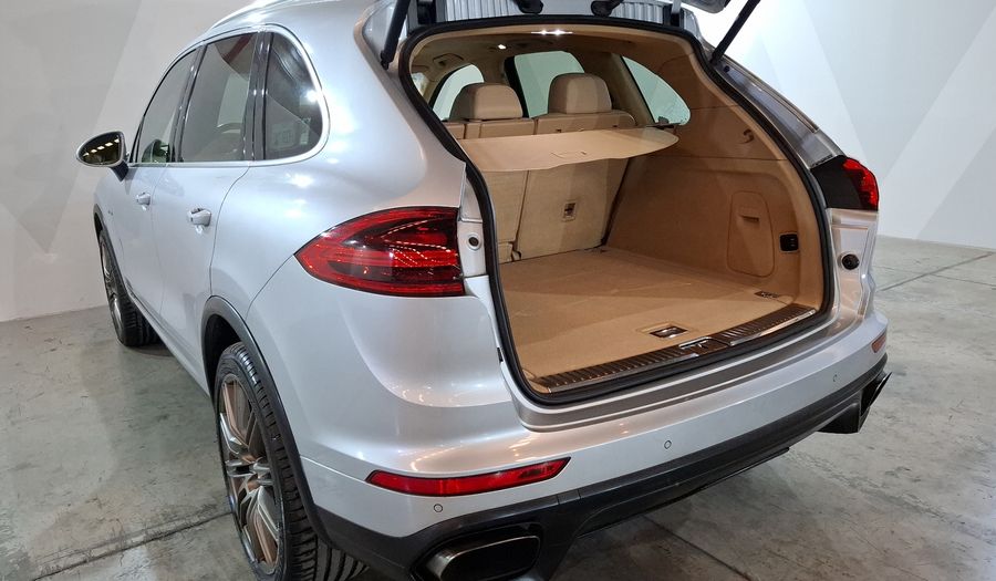 Porsche Cayenne 3.0 DIESEL TIPTRONIC Suv 2015