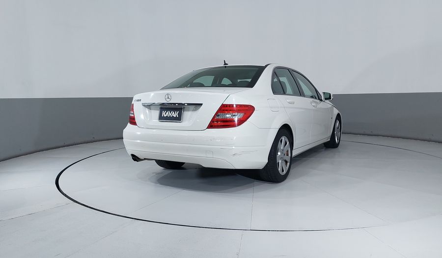 Mercedes Benz Clase C 1.8 180 CGI AT Sedan 2012
