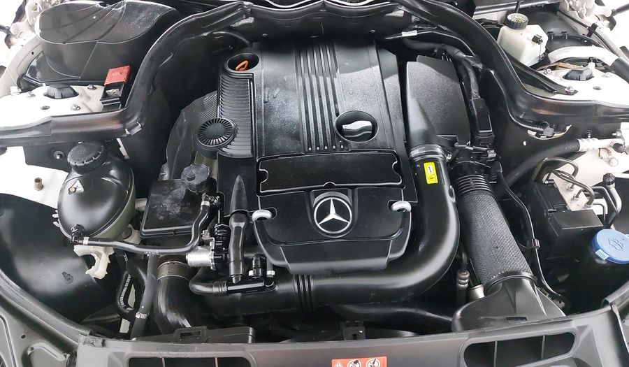 Mercedes Benz Clase C 1.8 180 CGI AT Sedan 2012
