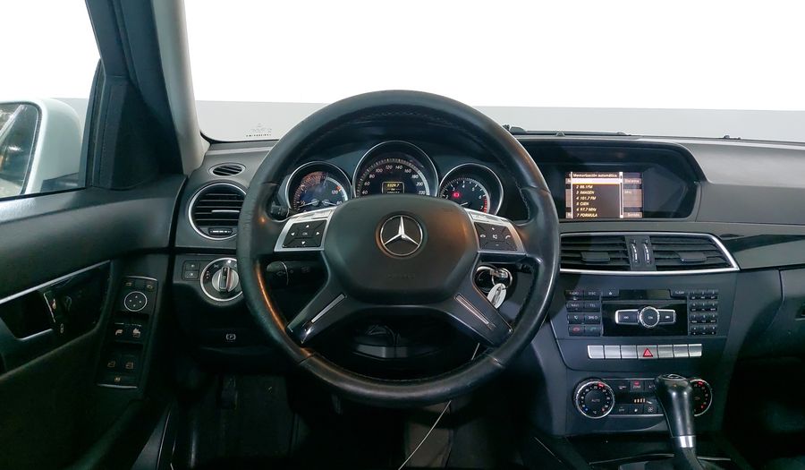Mercedes Benz Clase C 1.8 180 CGI AT Sedan 2012