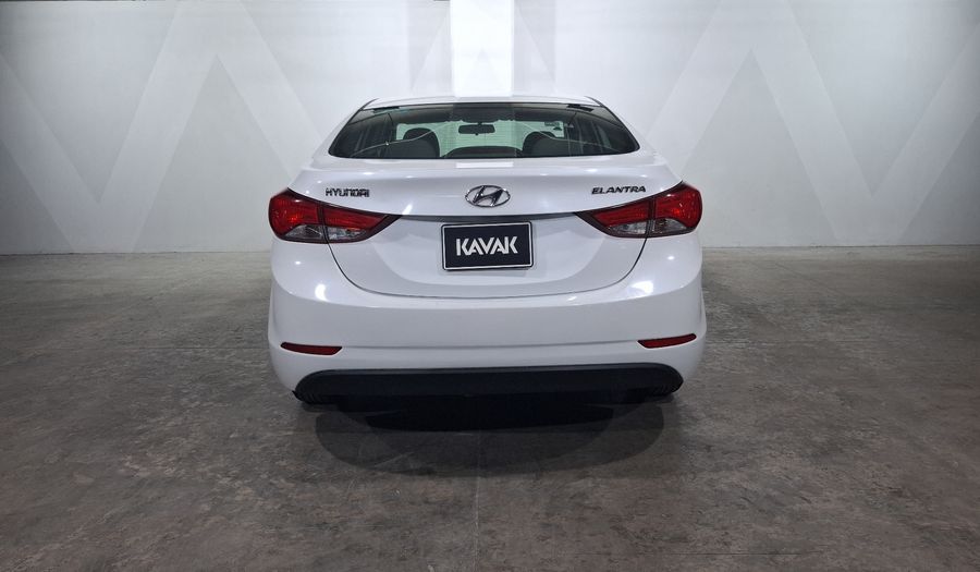 Hyundai Elantra 1.8 GLS MT Sedan 2015