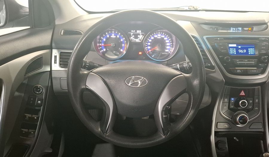 Hyundai Elantra 1.8 GLS MT Sedan 2015