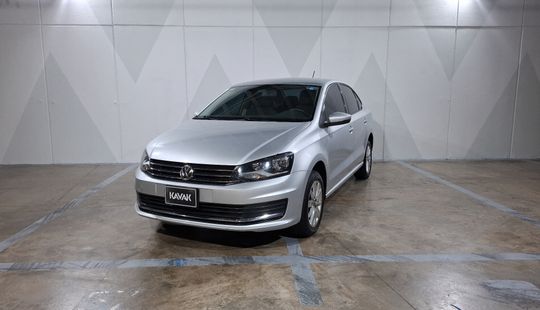 Volkswagen • Vento