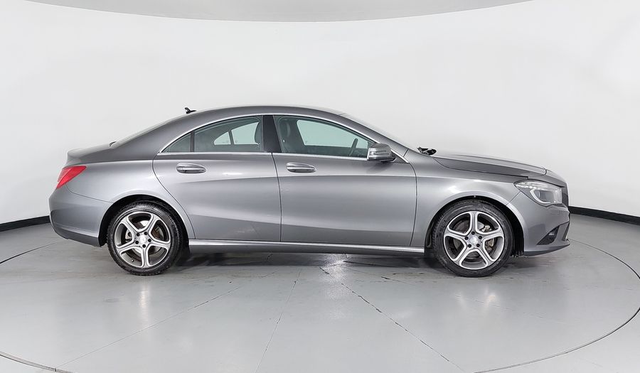 Mercedes Benz Clase Cla 1.6 CLA 200 CGI SPORT AT Coupe 2016