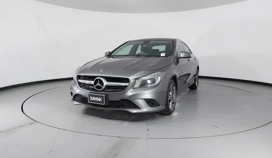 Mercedes Benz Clase Cla 1.6 CLA 200 CGI SPORT AT Coupe 2016