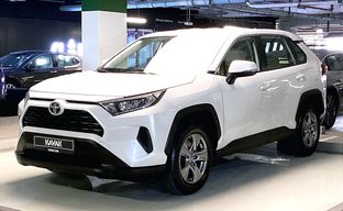 Toyota • RAV4