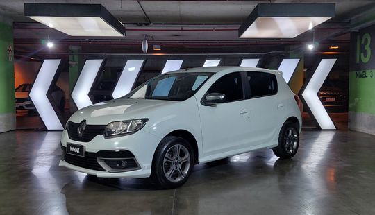 Renault • Sandero