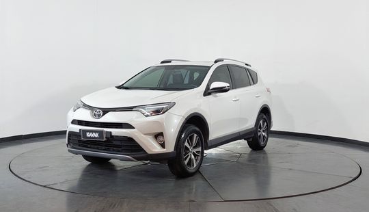 Toyota • RAV4