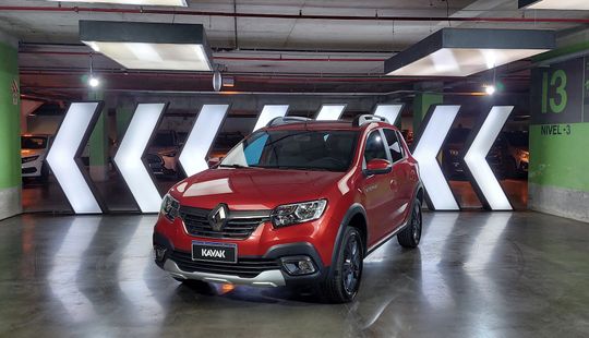 Renault • Sandero Stepway