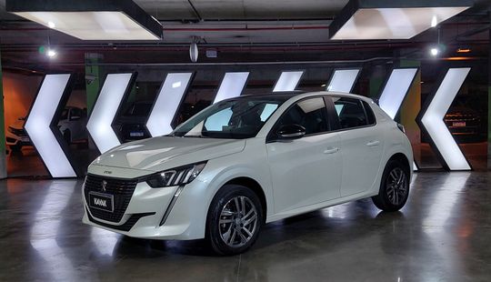 Peugeot • 208