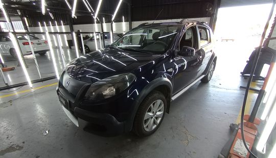 Renault • Sandero Stepway