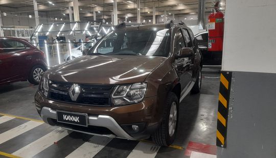 Renault • Duster