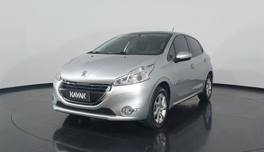 Peugeot • 208