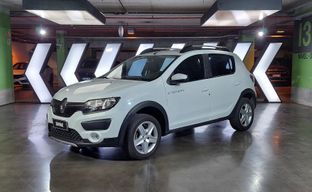 Renault • Sandero Stepway