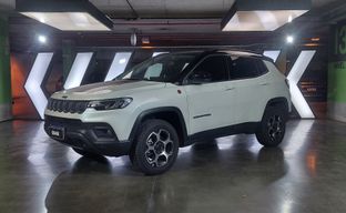 Jeep • Compass