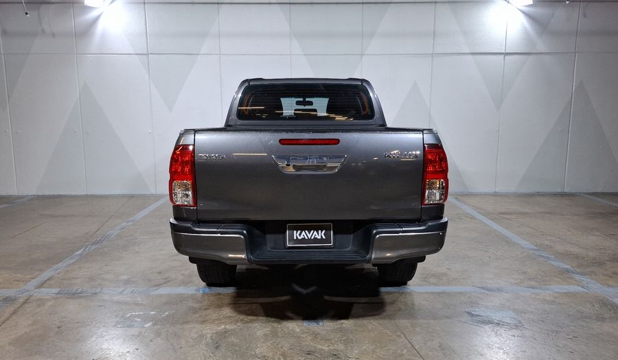 Toyota Hilux 2.7 SR DOBLE CABINA Pickup 2022