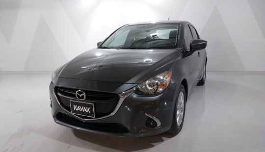 Mazda • Mazda 2