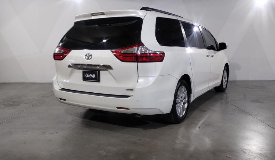 Toyota Sienna 3.5 LIMITED AT Minivan 2017