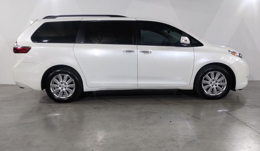 Toyota Sienna 3.5 LIMITED AT Minivan 2017