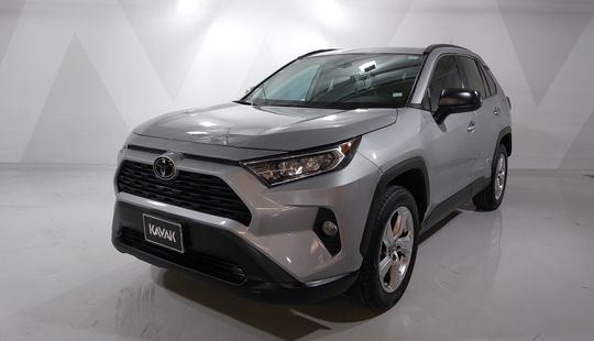 Toyota • RAV4