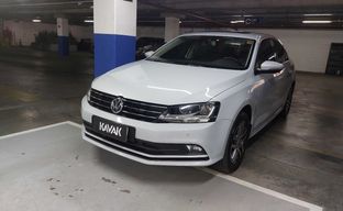 Volkswagen • Jetta