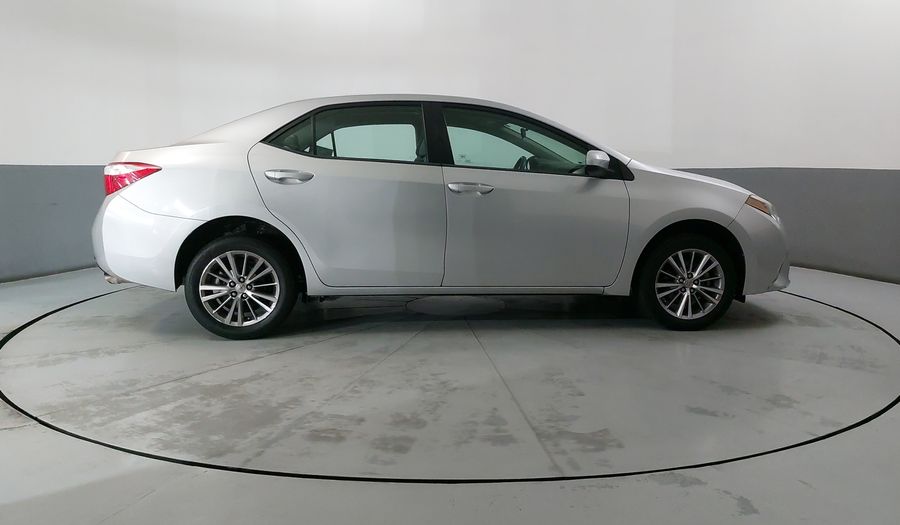 Toyota Corolla 1.8 LE CVT Sedan 2015