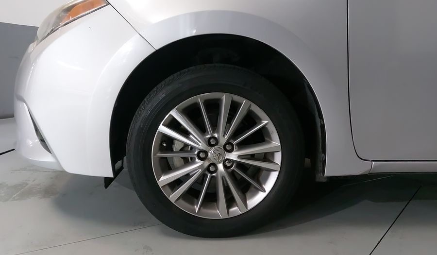 Toyota Corolla 1.8 LE CVT Sedan 2015