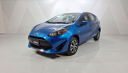 Toyota • Prius C