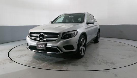 Mercedes Benz • Clase GLC