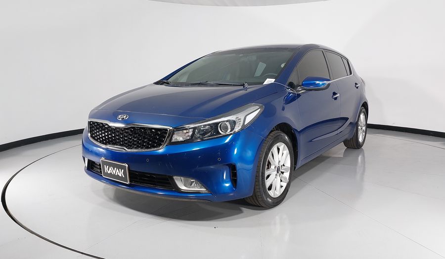 Kia Forte 2.0 EX Hatchback 2018