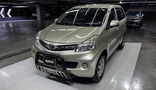 Toyota • Avanza