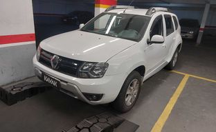 Renault • Duster