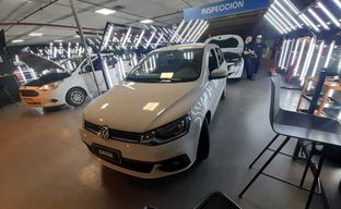 Volkswagen • Gol Trend