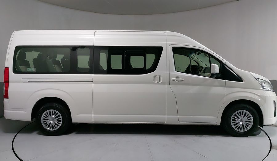 Toyota Hiace 3.5 12 PASAJEROS Van 2021