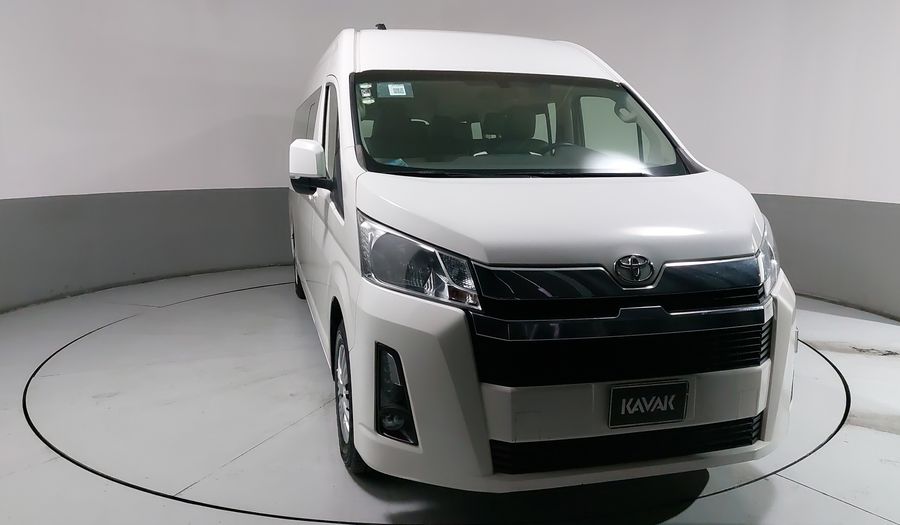 Toyota Hiace 3.5 12 PASAJEROS Van 2021