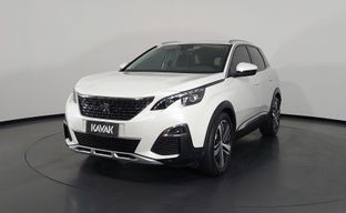 Peugeot • 3008