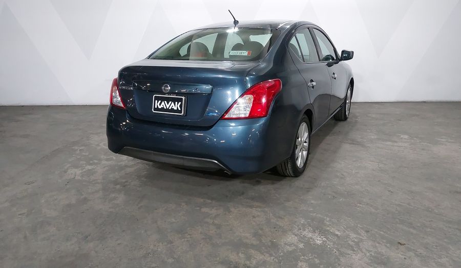 Nissan Versa 1.6 ADVANCE TM AC Sedan 2016