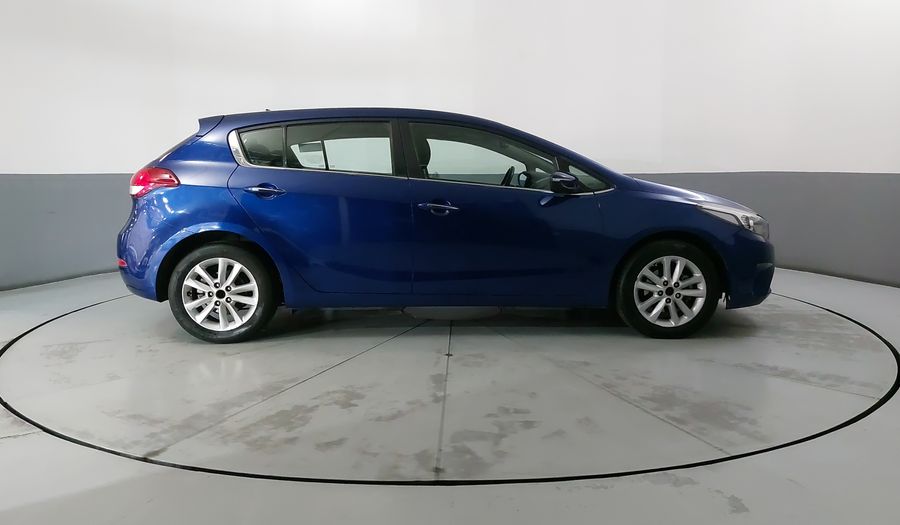 Kia Forte 2.0 EX Hatchback 2018